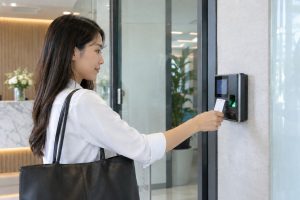 Máy chấm công là gì? Lợi ích, các loại phổ biến và kinh nghiệm lựa chọn